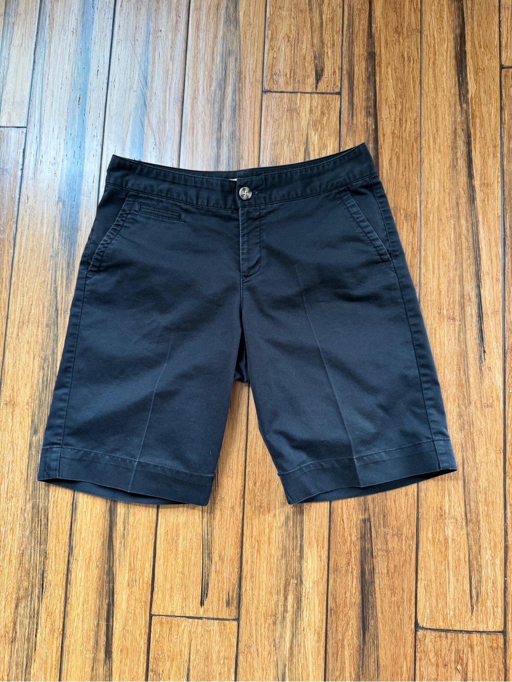 Dockers Black  women’s Shorts